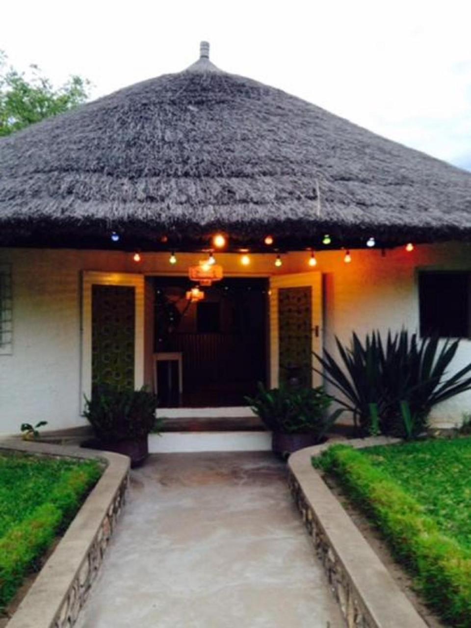 Musungwa Safari Lodge Shanjungu Ngoại thất bức ảnh